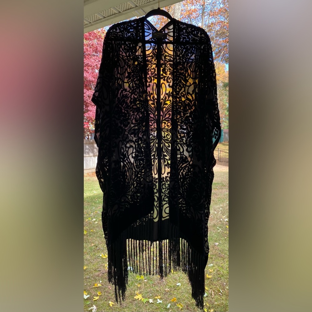 Pat Dahnke Velvet Burnout Fringe Wrap Black - Picture 4 of 13
